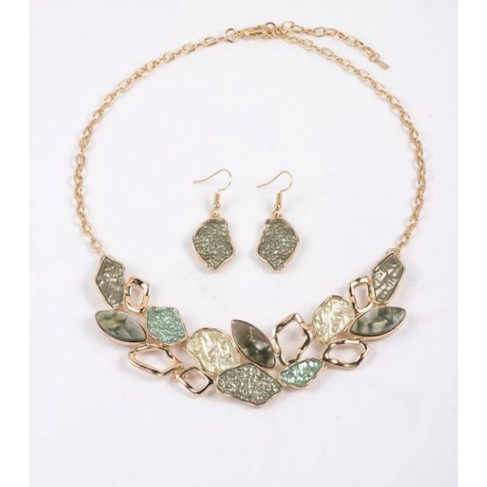 Natural Green & Earth Tone Pearlescent Necklace & Earring Set